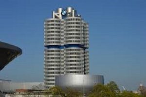 BMW ще реализира голям план за икономии