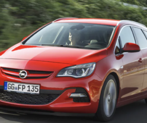 Светещa индикаторка за въздушна възглавница в Opel Astra J