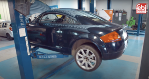 Смяна на масло и филтър в съединител Haldex на примера на Audi TT [ВИДЕО]