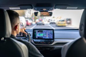 Сензорните екрани в автомобилите – иновация или проблем?