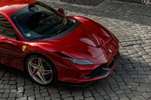 Ferrari с нов патент. Защо разработиха нетипичната форма на буталото?